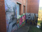 Esborrat de grafitis en parets i murs
