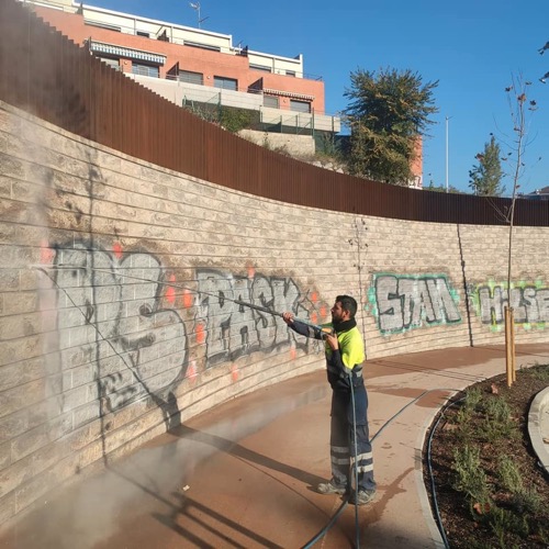 Limpieza de graffitis en Girona